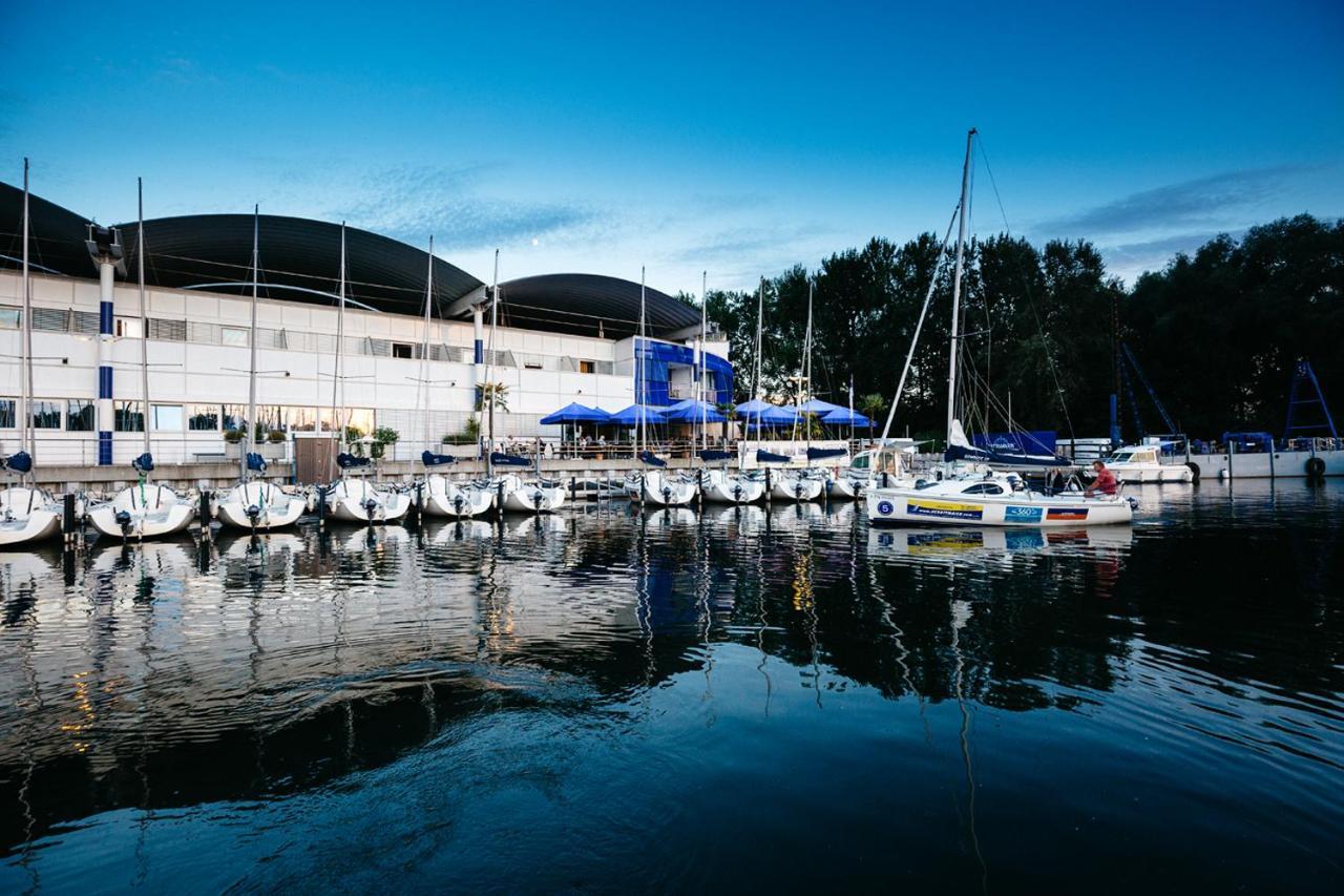 Bodensee Yachthotel Schattmaier Kressbronn am Bodensee Esterno foto